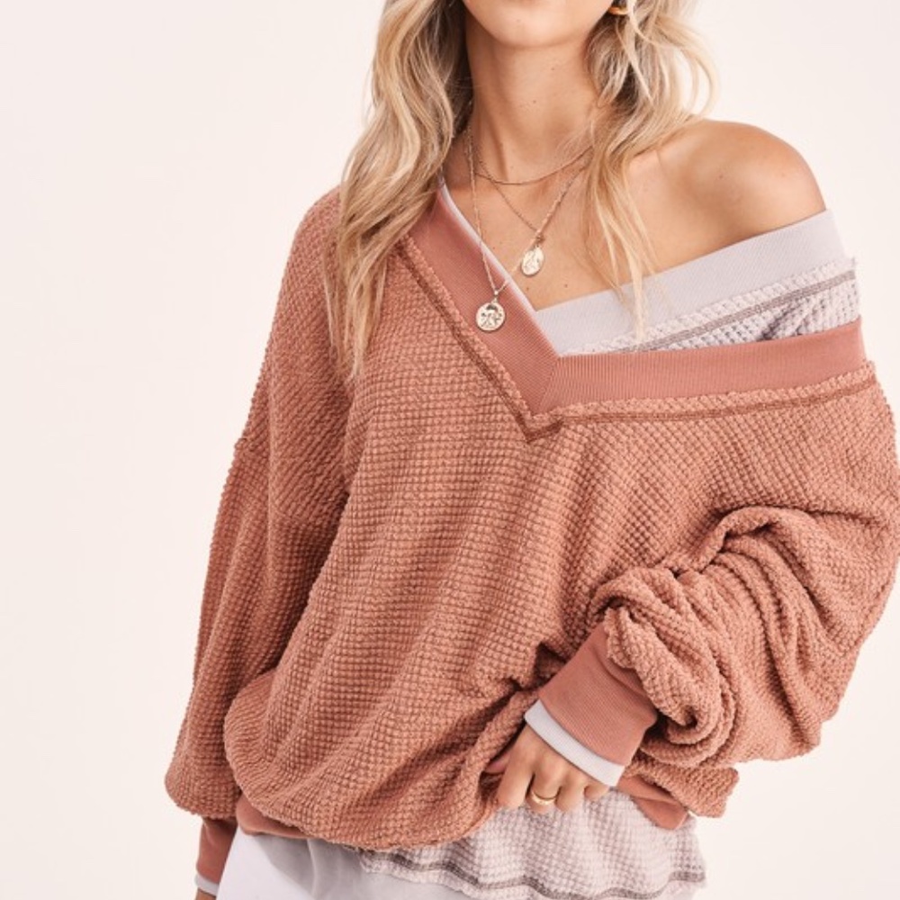 NWT Waffle Knit Double V-neck Top - Picture 2 of 4